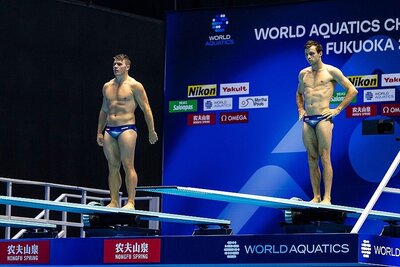 Hart und Schaller vor dem Sprung vom Brett
